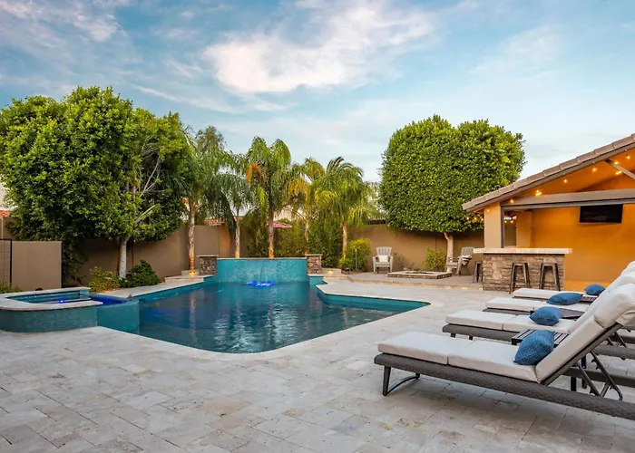 Agave - Paradise Valley Biltmore Area Luxury And Amazing Pool Family Friendly Holiday home